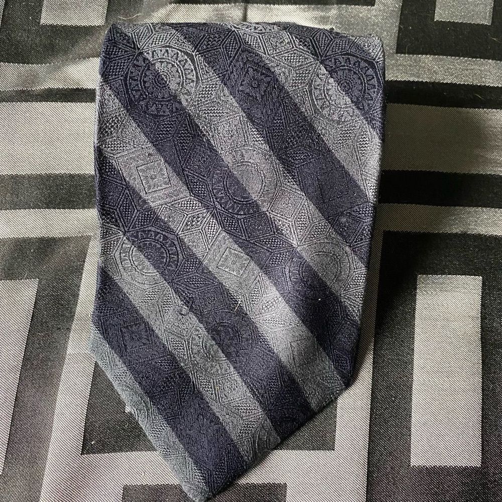Calvin Klein navy blue & gray Stripe Tie‬